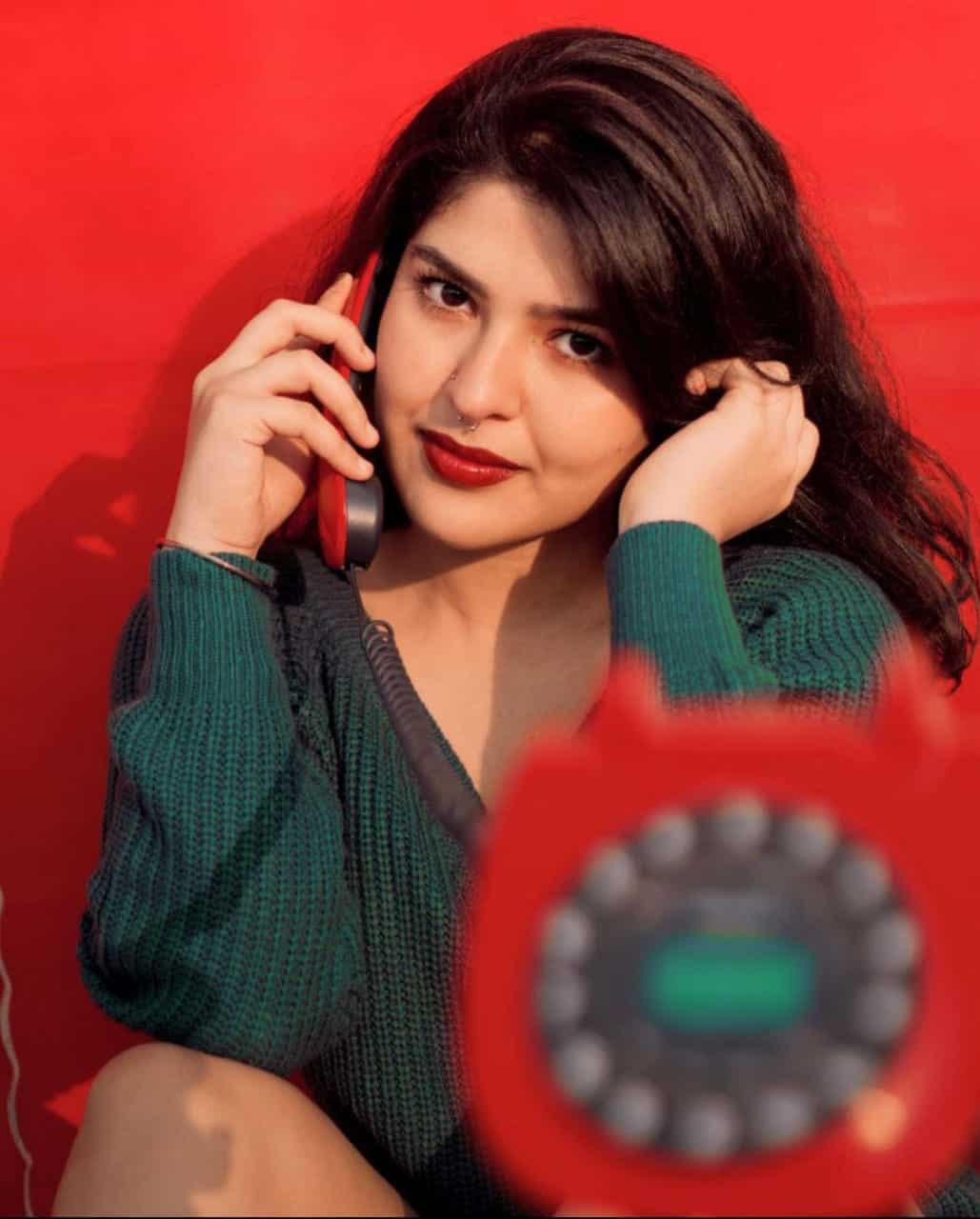 nidhi bhanushali