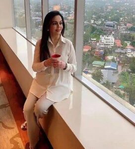 antilia-balcony